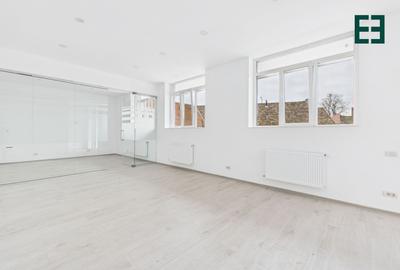 Birou, de 55 mp, în Central - 2