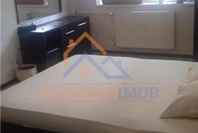 Apartament de vanzare cu 3 camere, zona Fizicienilor - 1