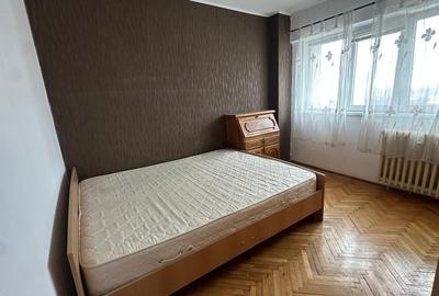 Apartament cu 3 camere semidecomandat în 1 Mai - 6