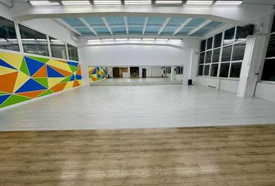 Spațiu comercial, de 150 mp, în Central - 1