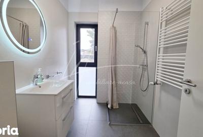 Apartament cu 2 camere semidecomandat, mobilat în 13 Septembrie - 4