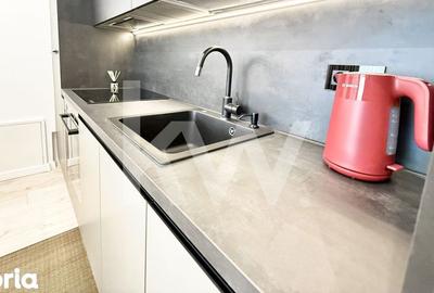 Apartament cu 3 camere, mobilat în Tractorul - 18