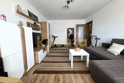 Apartament 3 camere, 81 mp, renovat 2019 - spațios, luminos - 1