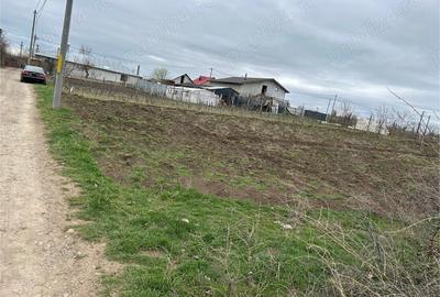 Teren de 1850 mp, în Pechea - 2