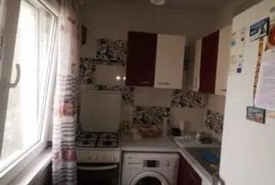 Apartament cu 2 camere, etajul 2/4 zona Podu de Piatra - 6