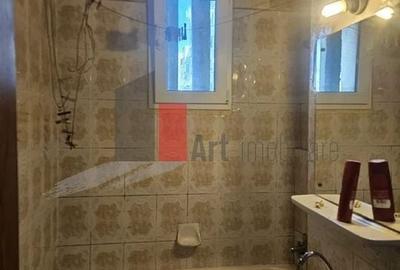 Apartament 3 camere Titan liceul Dante Apartament 3 camere Titan liceul Dante - 9