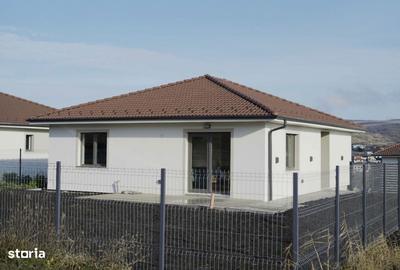 Casă cu 4 camere cu Teren 514 Mp în Chinteni - 3