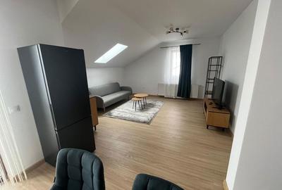 Apartament cu 2 camere decomandat în Central - 1