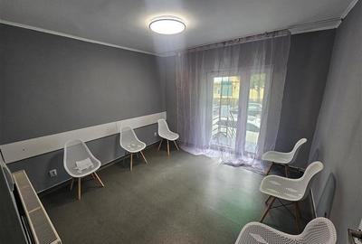 Apartament cu 3 camere decomandat în Micro IV - 3