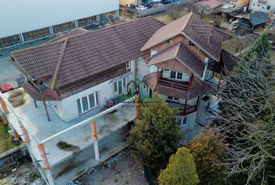 Casă individuală cu 7 camere cu Canalizare în Cartierul Nord - 3