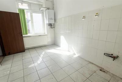 SPATIU COMERCIAL, PRET APARTAMENT, CENTRAL TEATRUL  DRAMATIC - 8