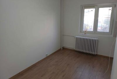 Garsonieră semidecomandată în Brâncoveanu - 11