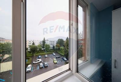 Apartament 3 camere de inchiriat - Tractorul, Str. Gloriei nr. 12 - 9