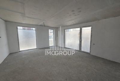 Duplex cu 5 camere cu Canalizare în Chinteni - 2