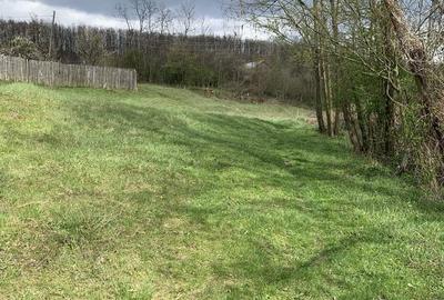 Teren de 1519 mp, în Central - 6