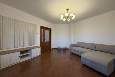 Apartament cu 2 camere decomandat în Republicii - 4