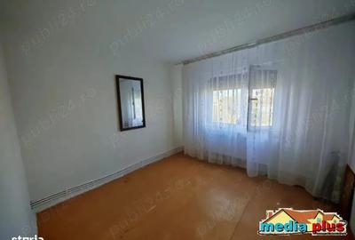 Vanzare apartament 4 camere, Micro 39 Centrala termica, hidroizola?ie, 55.000 Euro - 4