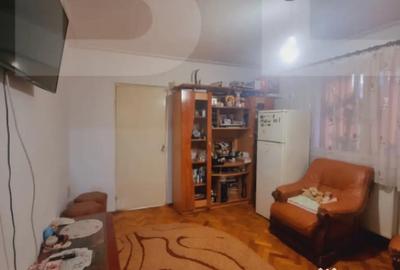 Apartament cu 3 camere semidecomandat în Central - 17