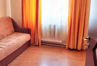 Apartament cu 3 camere decomandat în Central - 9
