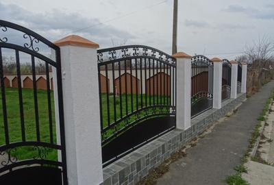 Casă cu 4 camere decomandat în Central - 8