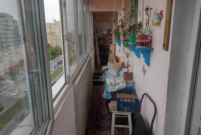 Apartament cu 3 camere decomandat în Costin Georgian - 8