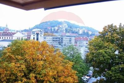 Apartament cu 3 camere decomandat, mobilat în Ultracentral