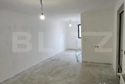 Casă cu 7 camere cu Teren 600 Mp în Central - 3