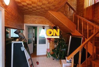 Casa 5 camere, cu garaj, Cetate, pretabila pentru muncitori - 2