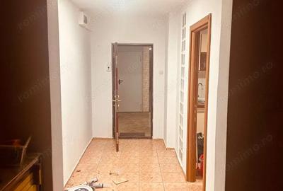 Apartament cu 4 camere decomandat, mobilat în Vitan - 12