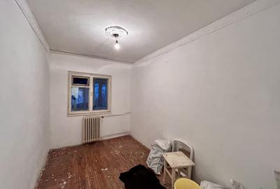 Apartament cu 3 camere decomandat în 9 Mai - 8