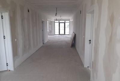 Casă cu 4 camere în Corlătești - 3