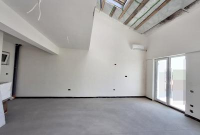 Apartament tip penthouse-duplex intr-un imobil  modern in centrul  orasului