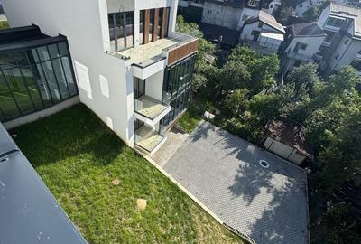 Spațiu comercial, de 650 mp, în Zorilor - 5