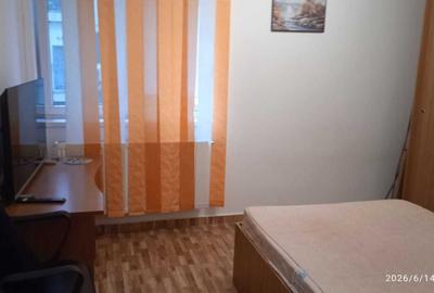 Garsonieră decomandată în Central - 5