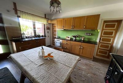 Ocazie unica! Casa de vanzare in sta?iunea Covasna! - 1