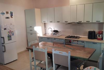 Apartament cu 3 camere în Europa - 1