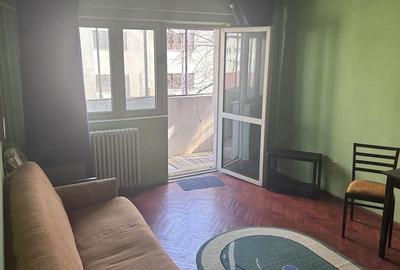 Garsonieră decomandată în Torontalului - 6