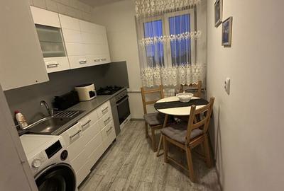 Apartament cu 2 camere decomandat în Baba Novac - 7