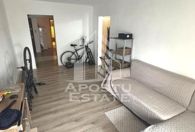 Apartament cu 3 camere, decomandat, etaj intermediar, Circumvalatiunii - 9