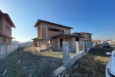 Ocazie! Casa la rosu P+1 cu teren de 528mp si toate utilitatile in zona Ford - 2