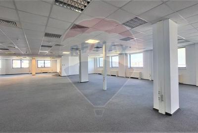 Spatiu de birouri de inchiriat 330 - 550 mp Clasa A Comision 0% - 3