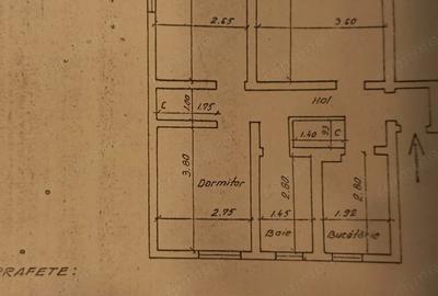 Apartament cu 3 camere decomandat în Traian