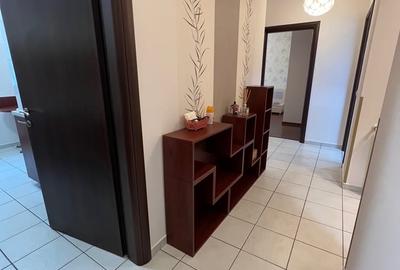 Apartament cu 3 camere decomandat în Olteniței - 11