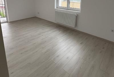 Apartament  cu 2 camere str. Eroilor-Floresti - 2