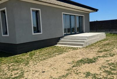Casă individuală cu 4 camere cu Canalizare în Brănești - 16