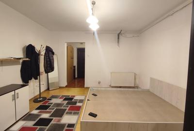 Garsoniera spatioasa Independentei - aproape de Vivo Mall Garsoniera spatioasa Independentei - aproape de Vivo Mall - 2