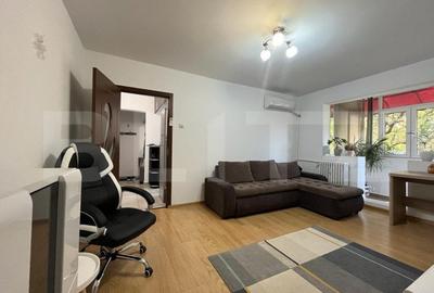 Apartament semidecomandat, 2 camere, 50 mp, modern, in cartierul Rovine