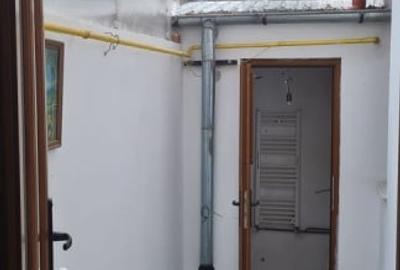 Casa 3 camere + spatiu comercial zona centrala Odobesti - 13