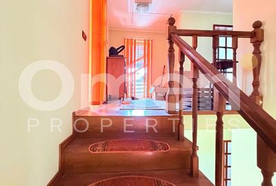 Casă cu 3 camere cu Teren 1500 Mp în Mireșu Mare - 3