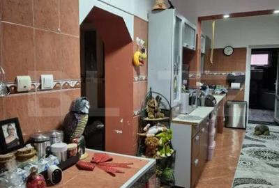 Casă cu 7 camere cu Teren 600 Mp în Chețani - 5